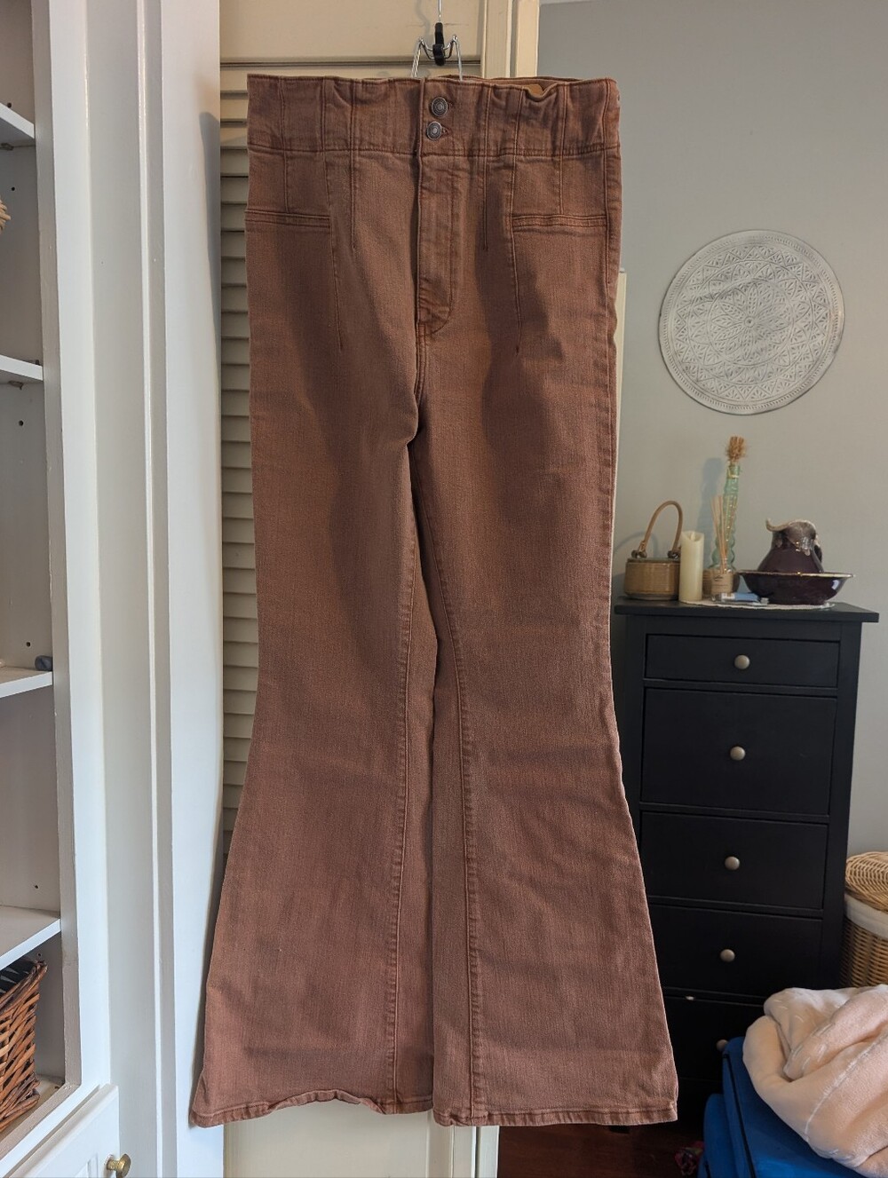 We The Free High-Waist Brown Stretch Flare Pants